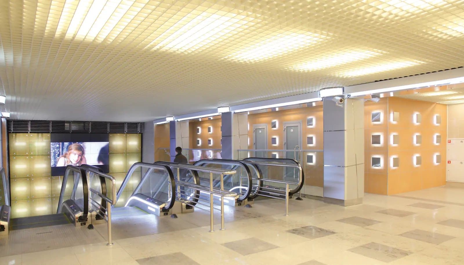 Open-Grid Ceilings · Cell Family